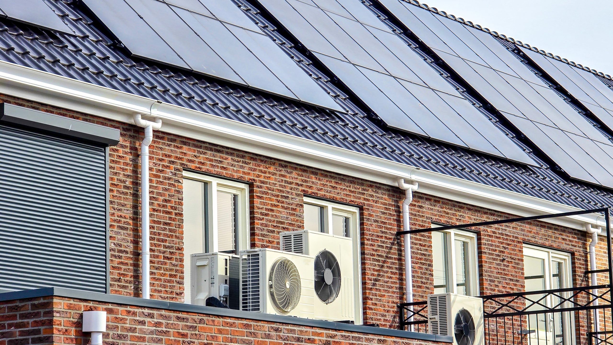 What is a Heat Pump and Why It’s Perfect for Homes with Solar Panels